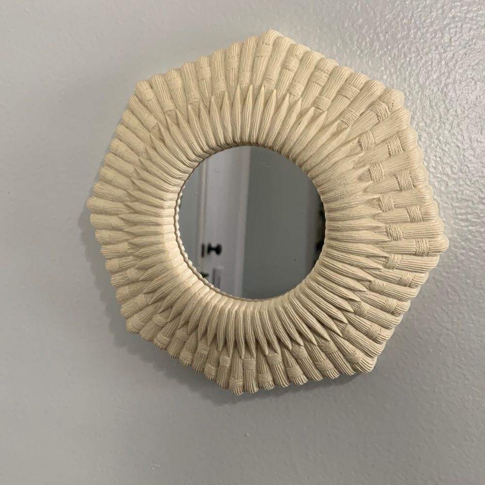 Vintage Small Ornate Plastic Octagonal Accent Mirror‎